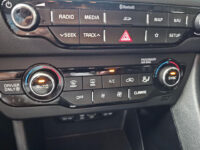 54115295-kia-niro-1-6-gdi-hybrid-dynamicline-navigatie-camera-dealeronderhouden-2019