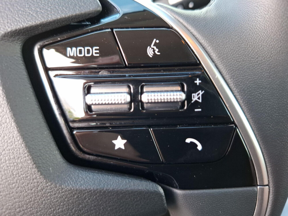 Kia Niro 1.6 GDi Hybrid DynamicLine | LED verlichting | digitaal dashboard | Navigatie |