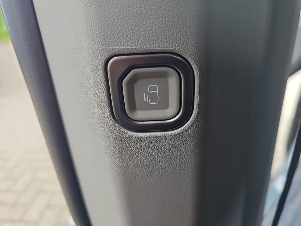 Kia PV5 Passenger Elite Executive 71.2 kWh BTW auto | Camera | Navigatie | Elektr deuren