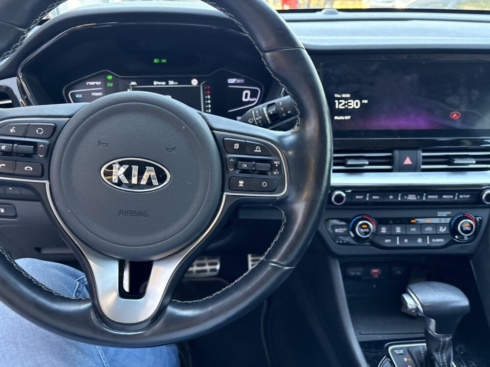 Kia Niro 1.6 GDi Hybrid ExecutiveLine | 1e Eigenaar | JBL | SchuifDak | 18inch | Trekhaak |Dealeronderhouden | Kia Garantie |