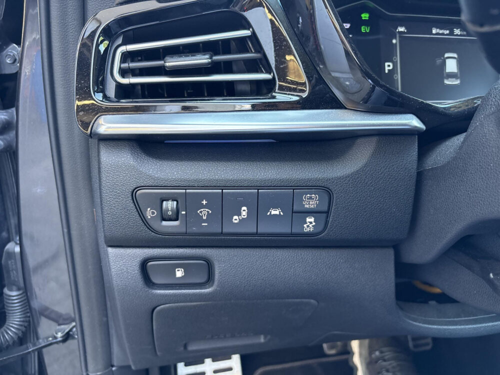 Kia Niro 1.6 GDi Hybrid ExecutiveLine | 1e Eigenaar | JBL | SchuifDak | 18inch | Trekhaak |Dealeronderhouden | Kia Garantie |