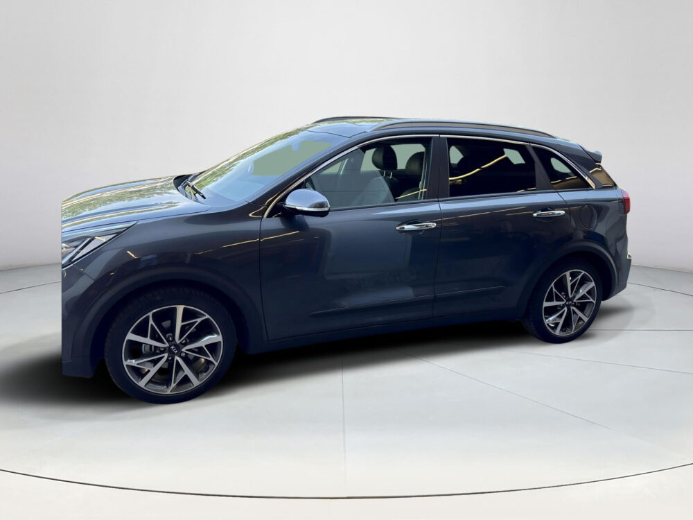 Kia Niro 1.6 GDi Hybrid ExecutiveLine | 1e Eigenaar | JBL | SchuifDak | 18inch | Trekhaak |Dealeronderhouden | Kia Garantie |