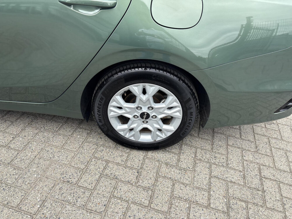 Kia Ceed Sportswagon 1.5 T-GDi DynamicLine | 140Pk | 1210kg Trekgewicht | BTW auto