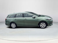 Kia Ceed Sportswagon 1.5 T-GDi DynamicLine | 140Pk | 1210kg Trekgewicht | BTW auto