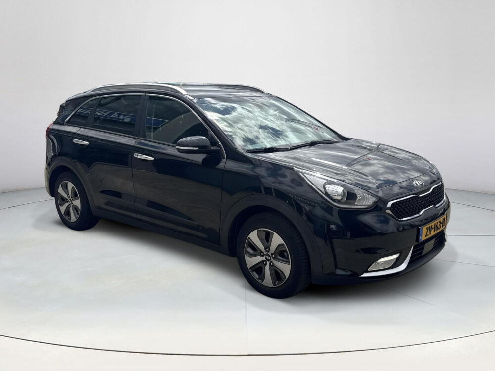 Kia Niro 1.6 GDi Hybrid DynamicPlusLine Leder Stoelverwarming Stuurverwarming navigatie Camera trekhaak