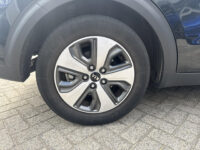 Kia Niro 1.6 GDi Hybrid DynamicPlusLine Leder Stoelverwarming Stuurverwarming navigatie Camera trekhaak