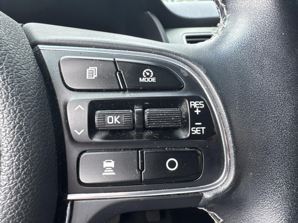 Kia Niro 1.6 GDi Hybrid DynamicPlusLine Leder Stoelverwarming Stuurverwarming navigatie Camera trekhaak