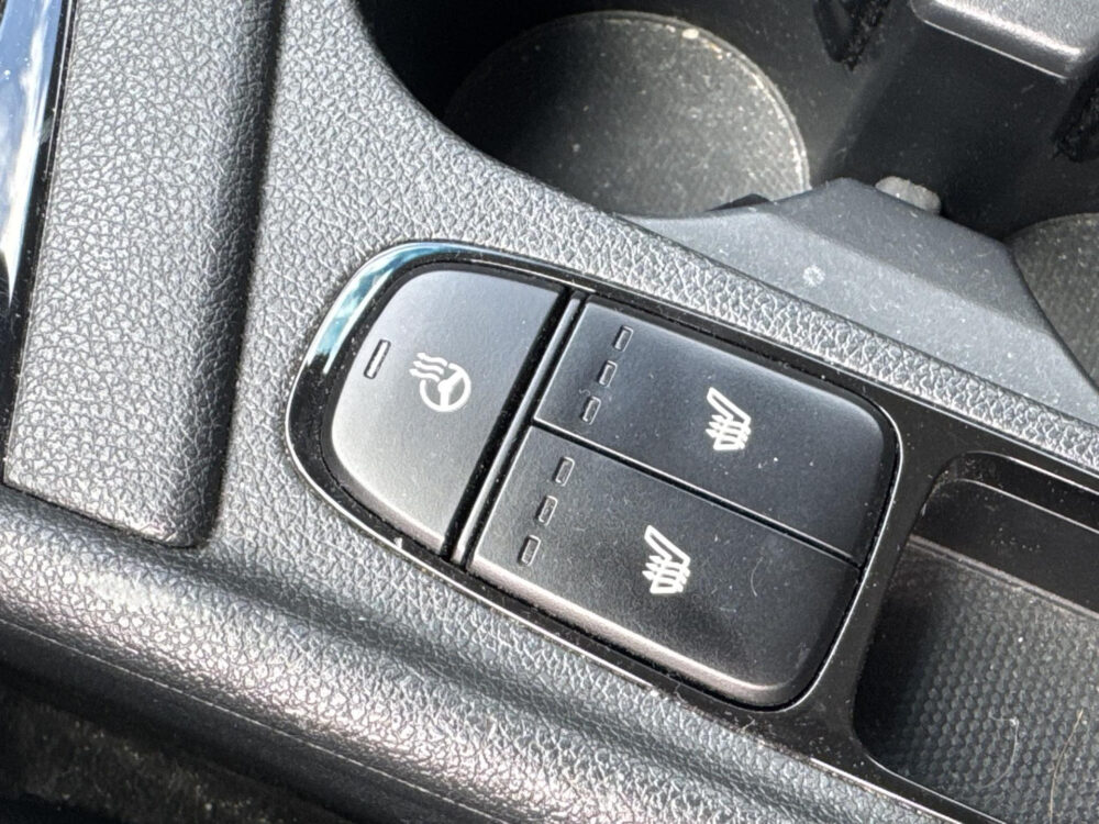 Kia Niro 1.6 GDi Hybrid DynamicPlusLine Leder Stoelverwarming Stuurverwarming navigatie Camera trekhaak