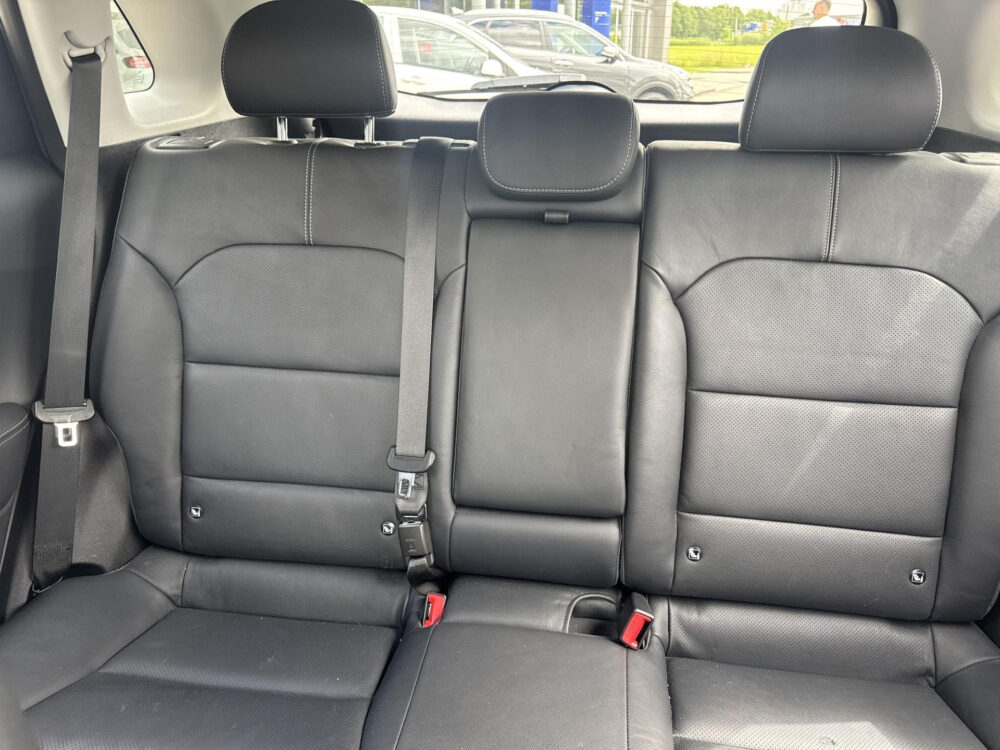 Kia Niro 1.6 GDi Hybrid DynamicPlusLine Leder Stoelverwarming Stuurverwarming navigatie Camera trekhaak