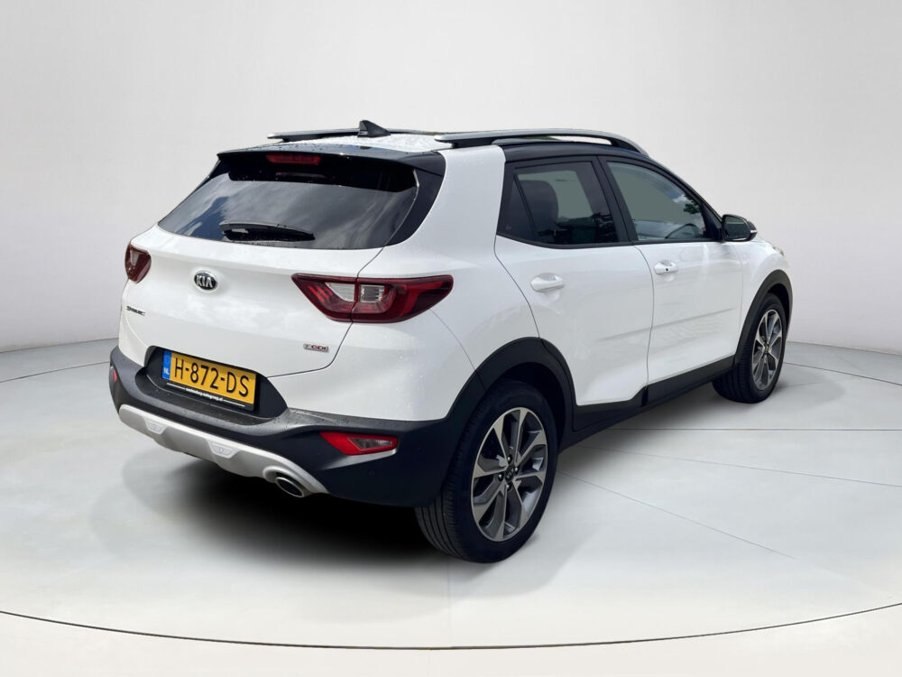 Kia Stonic 1.0 T-GDi DynamicPlusLine | Climate control | Achteruitrijcamera | Navigatie | Apple carplay |