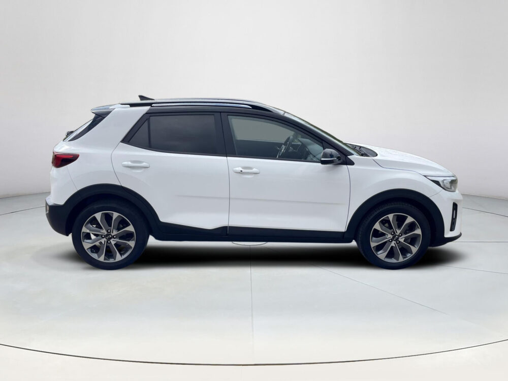 Kia Stonic 1.0 T-GDi DynamicPlusLine | Climate control | Achteruitrijcamera | Navigatie | Apple carplay |