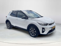 Kia Stonic 1.0 T-GDi DynamicPlusLine | Climate control | Achteruitrijcamera | Navigatie | Apple carplay |