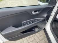 Kia Stonic 1.0 T-GDi DynamicPlusLine | Climate control | Achteruitrijcamera | Navigatie | Apple carplay |
