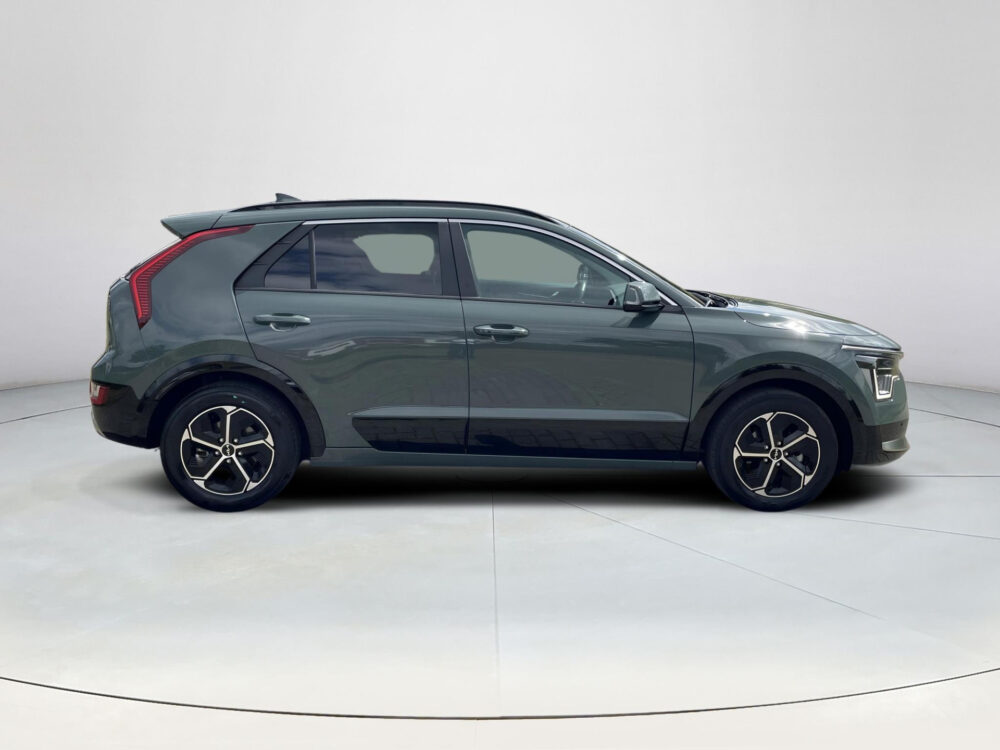 Kia Niro 1.6 GDi Hybrid DynamicPlusLine | Panorama schuif dak | Leder | Stoel stuur verwarming | Trekhaak |