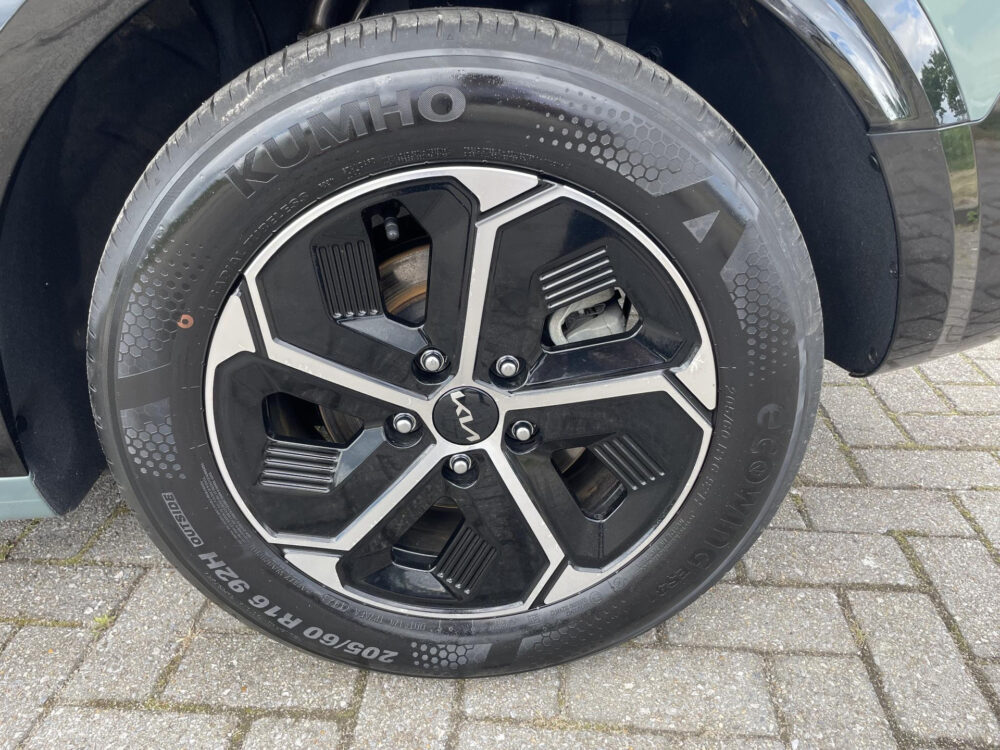 Kia Niro 1.6 GDi Hybrid DynamicPlusLine | Panorama schuif dak | Leder | Stoel stuur verwarming | Trekhaak |