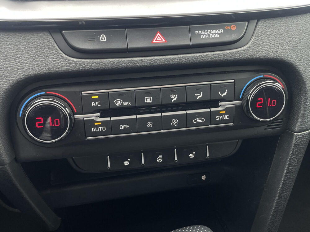 Kia ProCeed 1.5 T-GDi GT-Line | Panorama schuif kantel dak | Stoel stuur verwarming | Elektrische achterklep |