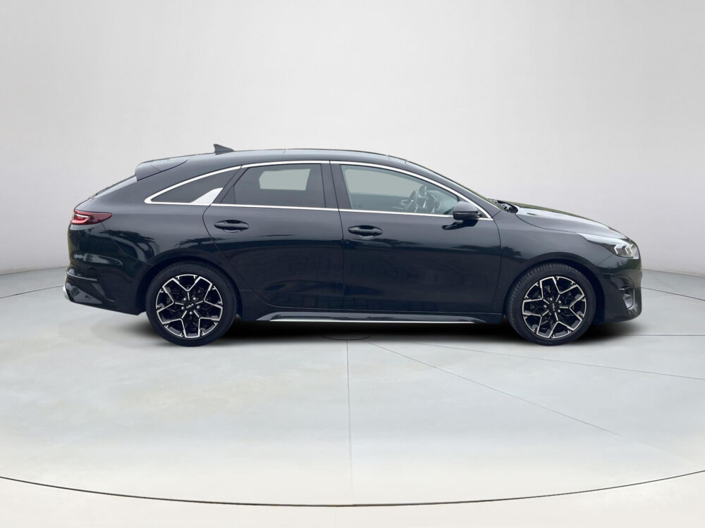 Kia ProCeed 1.5 T-GDi GT-Line | Panorama schuif kantel dak | Stoel stuur verwarming | Elektrische achterklep |