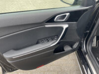 Kia ProCeed 1.5 T-GDi GT-Line | Panorama schuif kantel dak | Stoel stuur verwarming | Elektrische achterklep |