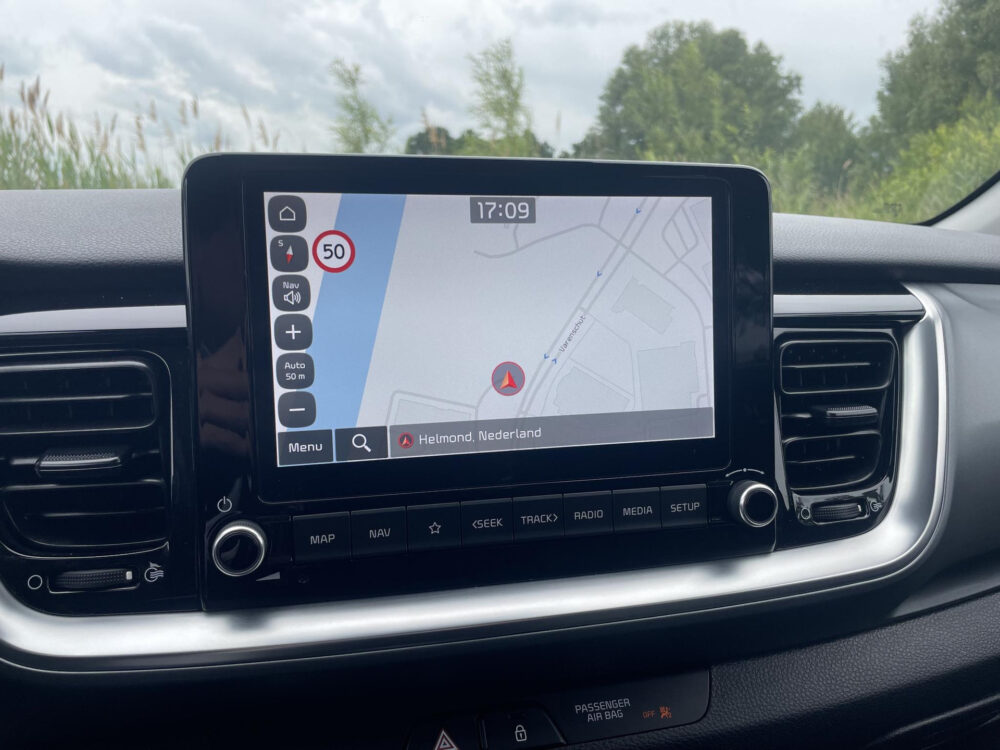 Kia Stonic 1.0 T-GDi MHEV DynamicPlusLine | Climate control | Apple carplay | Achteruitrijcamera |