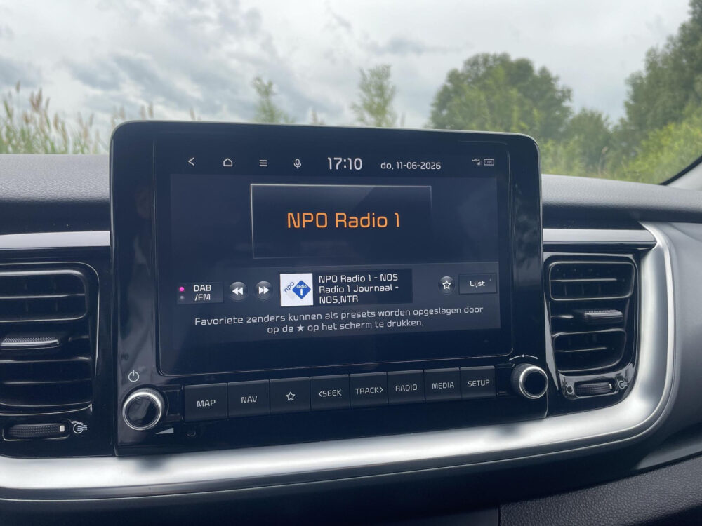Kia Stonic 1.0 T-GDi MHEV DynamicPlusLine | Climate control | Apple carplay | Achteruitrijcamera |