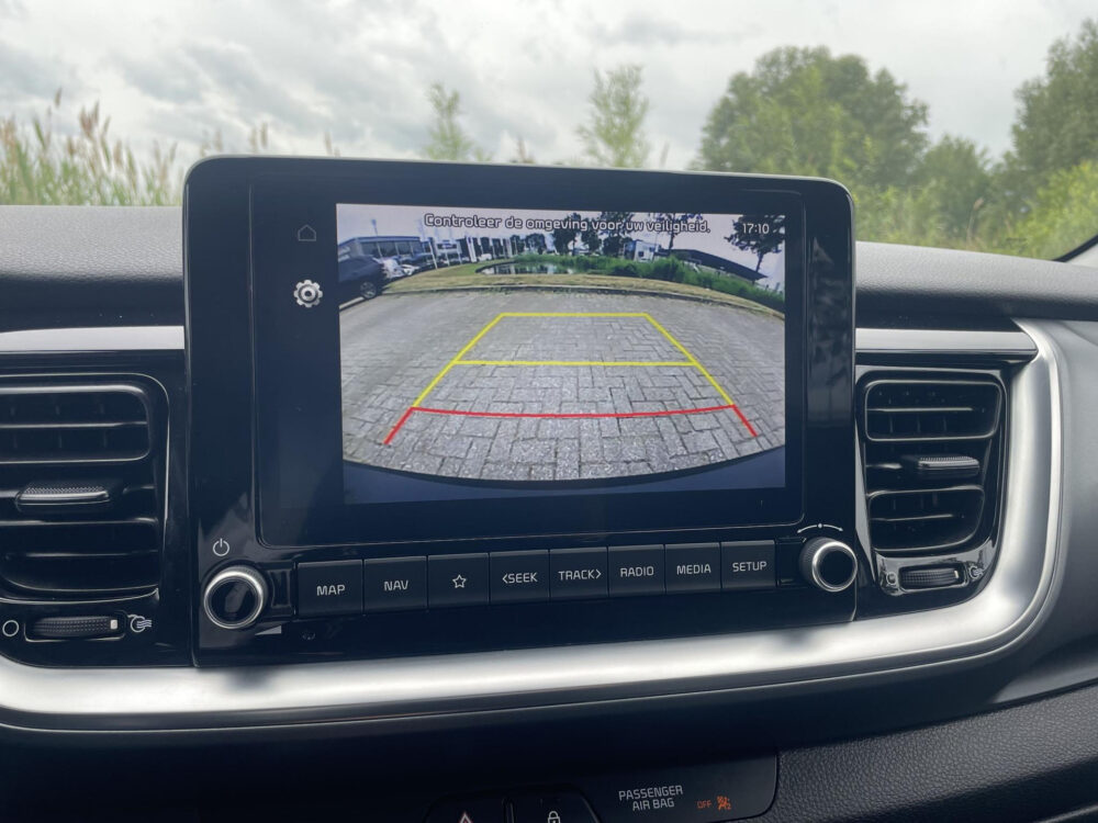 Kia Stonic 1.0 T-GDi MHEV DynamicPlusLine | Climate control | Apple carplay | Achteruitrijcamera |