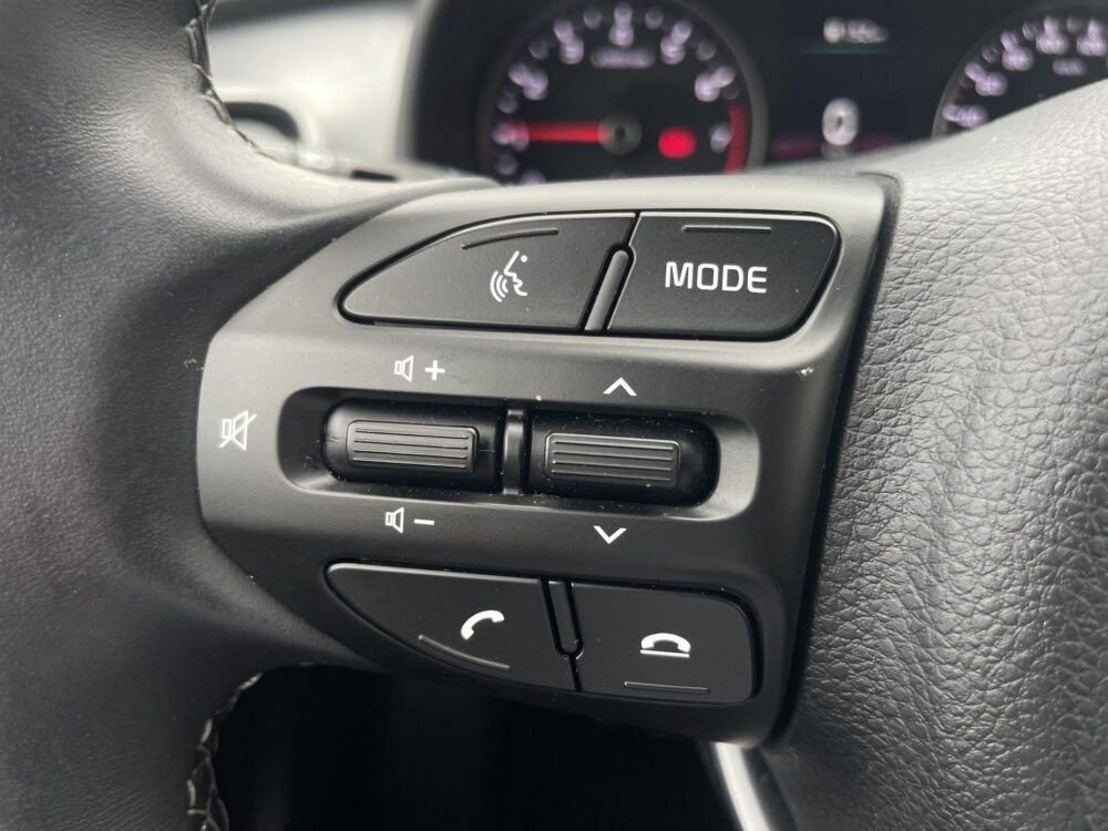 Kia Stonic 1.0 T-GDi MHEV DynamicPlusLine | Climate control | Apple carplay | Achteruitrijcamera |