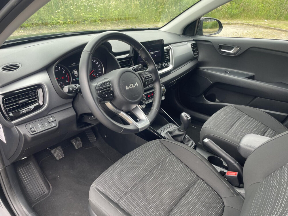 Kia Stonic 1.0 T-GDi MHEV DynamicPlusLine | Climate control | Apple carplay | Achteruitrijcamera |