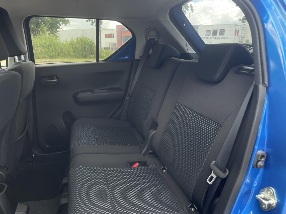 Suzuki Ignis 1.2 Smart Hybrid Style | Fabrieksgarantie | 1ste Eigenaar |  meest Luxe uitvoering | CVT Automaat |