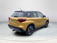 Suzuki Vitara 1.4 Boosterjet Select | Afneembare trekhaak | Stoelverwarming | Achteruitrijcamera |