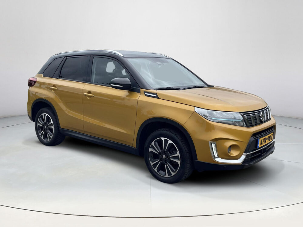 Suzuki Vitara 1.4 Boosterjet Select | Afneembare trekhaak | Stoelverwarming | Achteruitrijcamera |