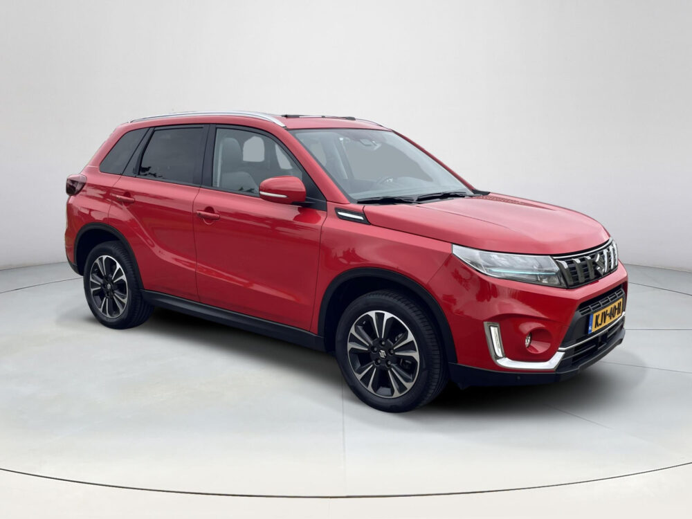 Suzuki Vitara 1.5 Hybrid Style | Panorama schuif dak | Achteruitrijcamera | Stoelverwarming |