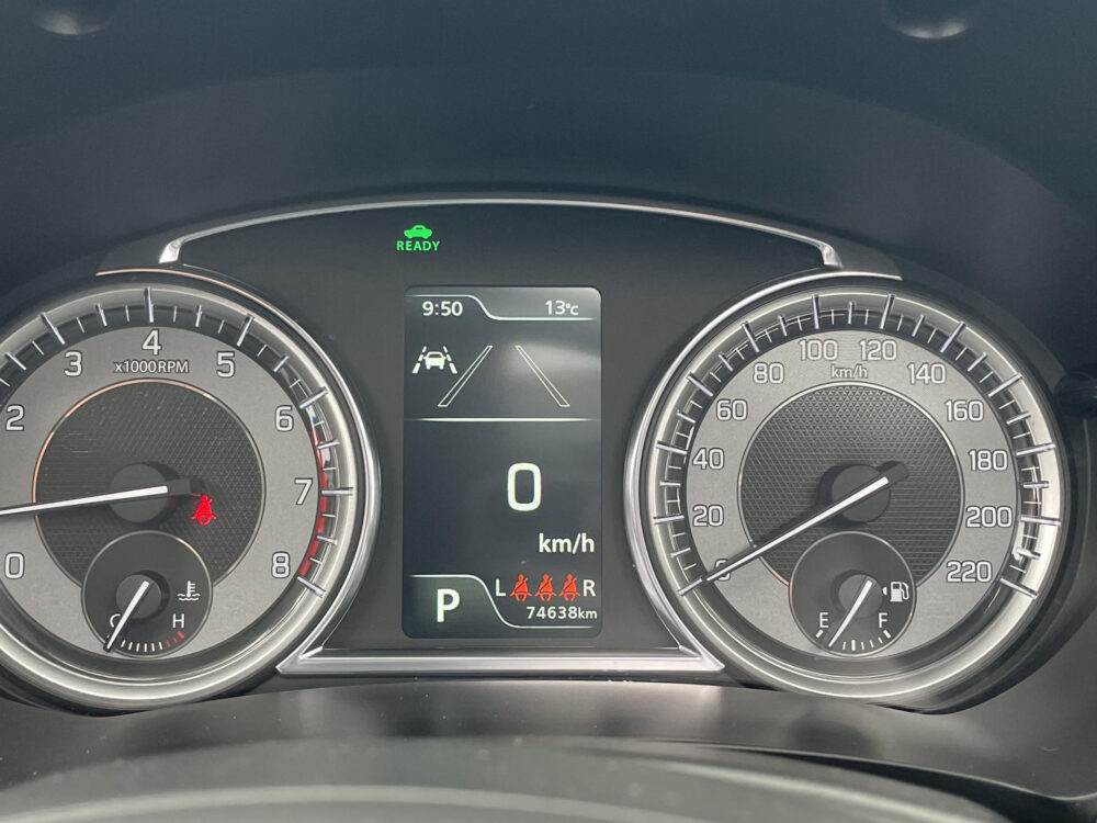 Suzuki Vitara 1.5 Hybrid Style | Panorama schuif dak | Achteruitrijcamera | Stoelverwarming |