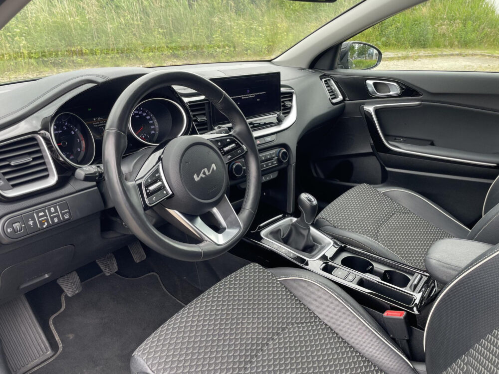 Kia Ceed Sportswagon 1.0 T-GDi DynamicPlusLine | Stoel en stuur verwarming | Elektrische achterklep | Dodehoek detectie |