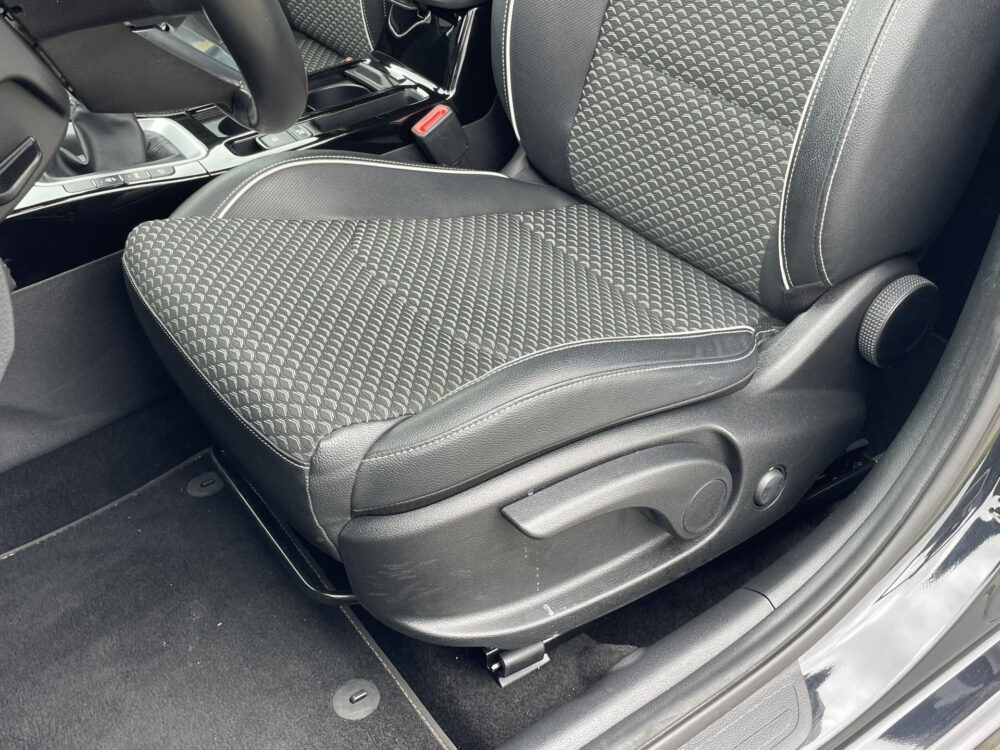 Kia Ceed Sportswagon 1.0 T-GDi DynamicPlusLine | Stoel en stuur verwarming | Elektrische achterklep | Dodehoek detectie |