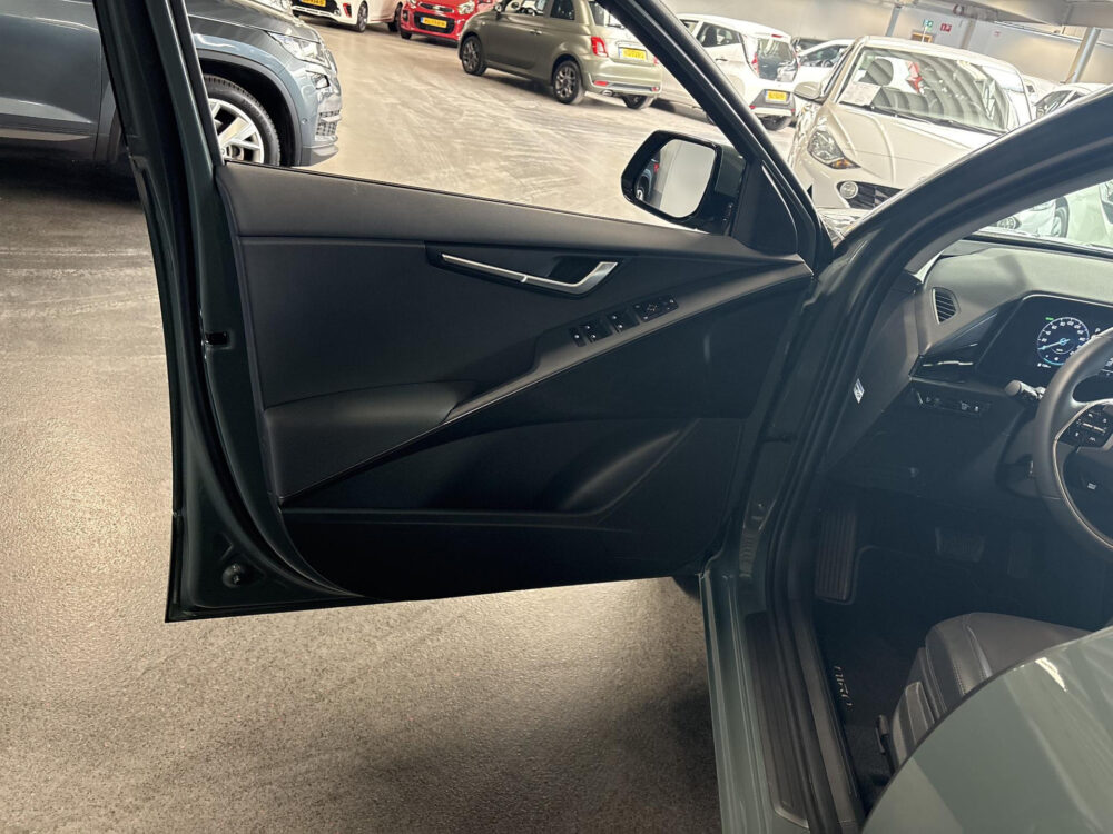 Kia Niro 1.6 GDi Hybrid DynamicLine | BTW auto | PDC | Half Leder | Keyless |