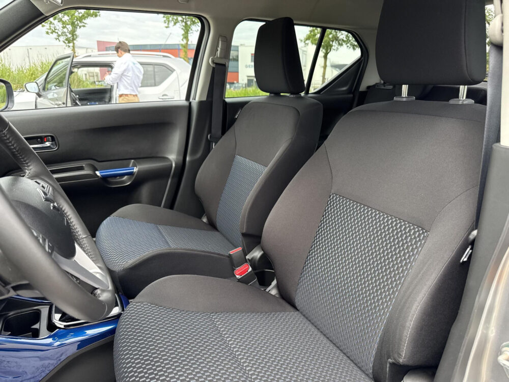 Suzuki Ignis 1.2 Smart Hybrid Style | CarPlay | Navi | Camera |