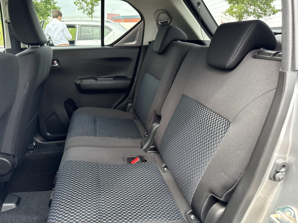 Suzuki Ignis 1.2 Smart Hybrid Style | CarPlay | Navi | Camera |