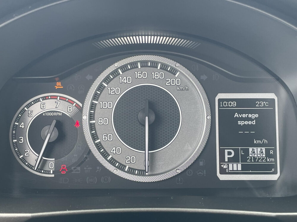 Suzuki Ignis 1.2 Smart Hybrid Style | Stoelverwarming | Achteruitrijcamera | Climate control |