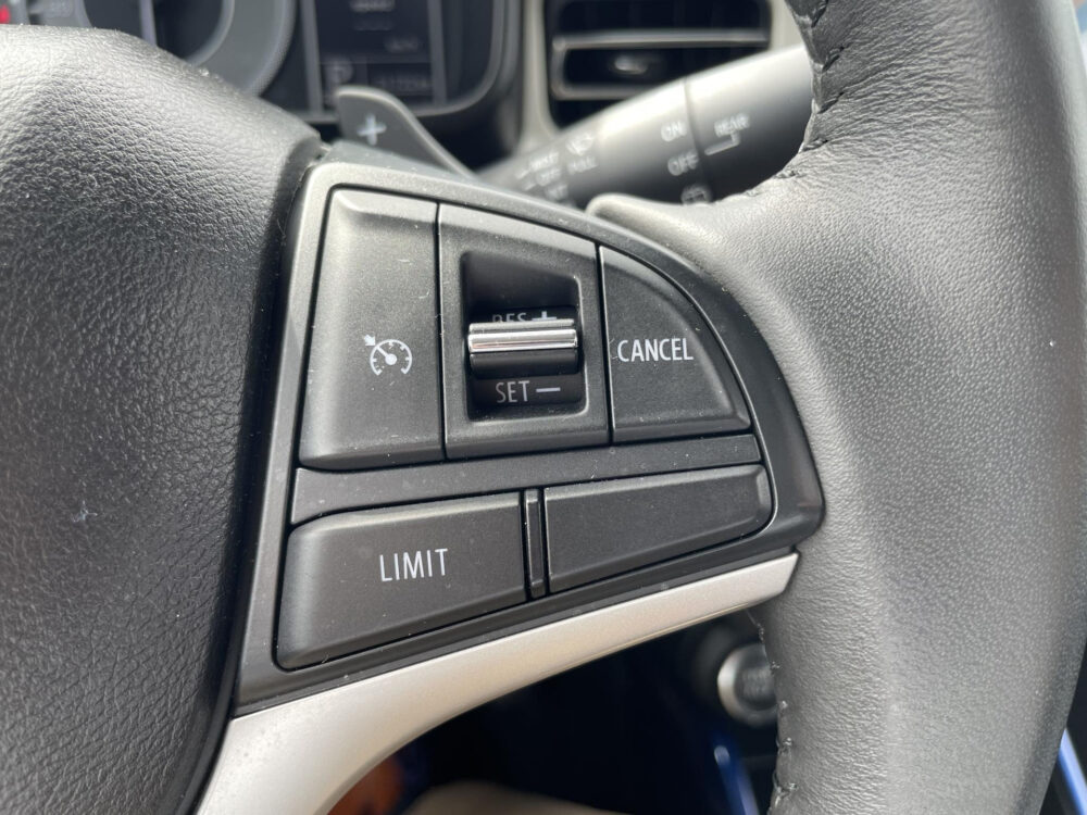 Suzuki Ignis 1.2 Smart Hybrid Style | Stoelverwarming | Achteruitrijcamera | Climate control |