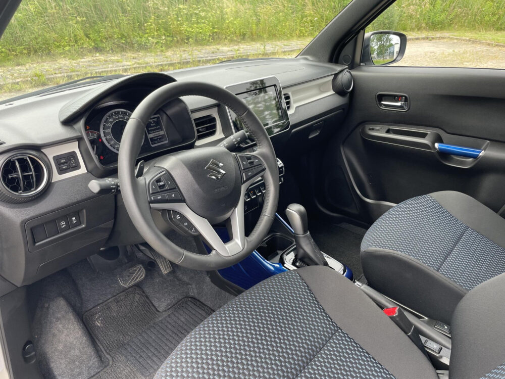 Suzuki Ignis 1.2 Smart Hybrid Style | Stoelverwarming | Achteruitrijcamera | Climate control |