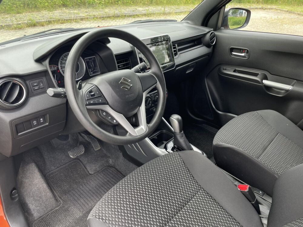 Suzuki Ignis 1.2 Smart Hybrid Select | Stoelverwarming | Achteruitrijcamera | Apple carplay Android auto |