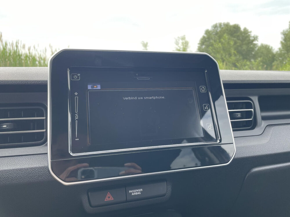 Suzuki Ignis 1.2 Smart Hybrid Select | Stoelverwarming | Achteruitrijcamera | Apple carplay Android auto |