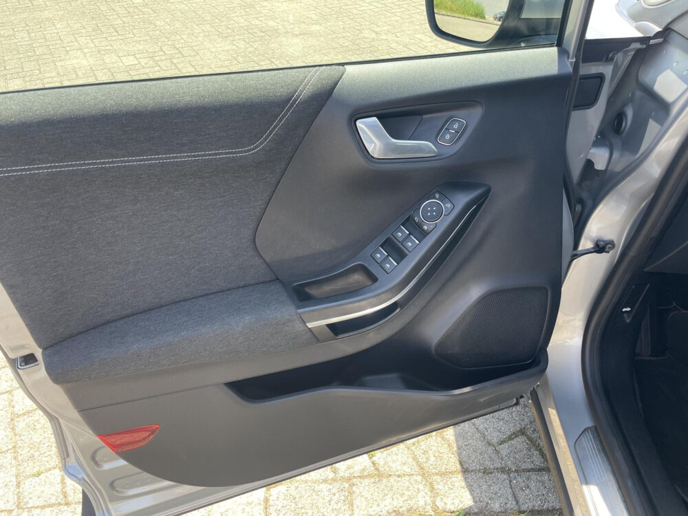Ford Puma 1.0 EcoBoost Titanium | CarPlay | Cruise | afn. Trekhaak |
