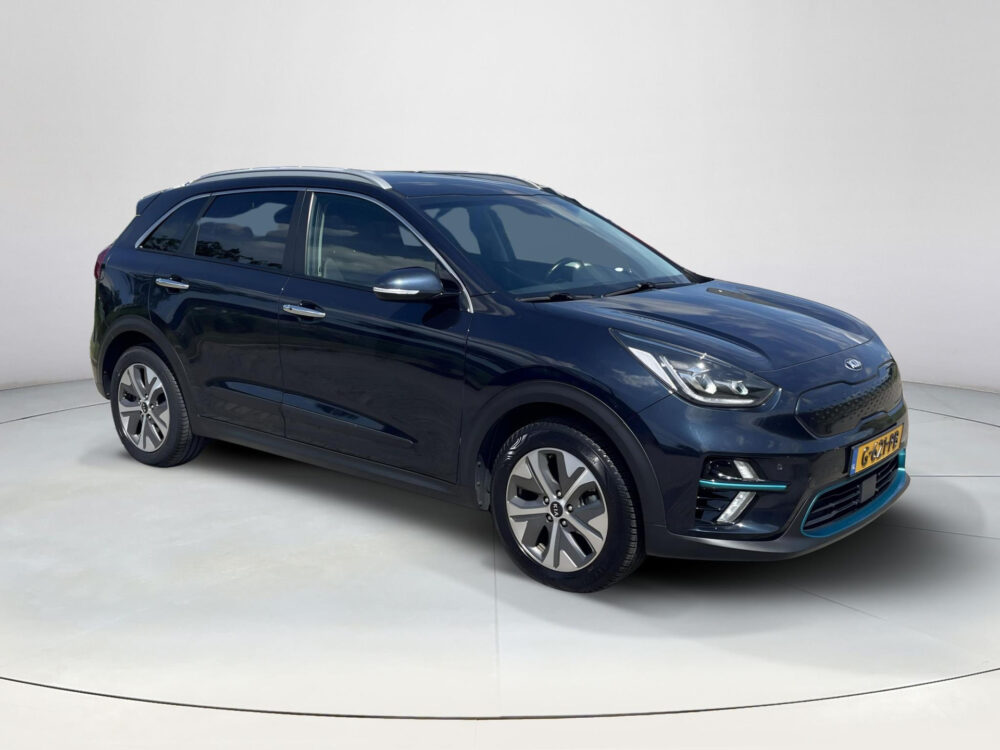 Kia e-Niro ExecutiveLine 64 kWh | Leder | Stoel verwarming en ventilatie | Elektrische stoelen |