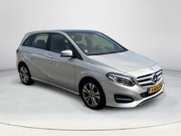 Mercedes-Benz B-klasse 200 Prestige Panoramadak Stoelverwarming Navigatie