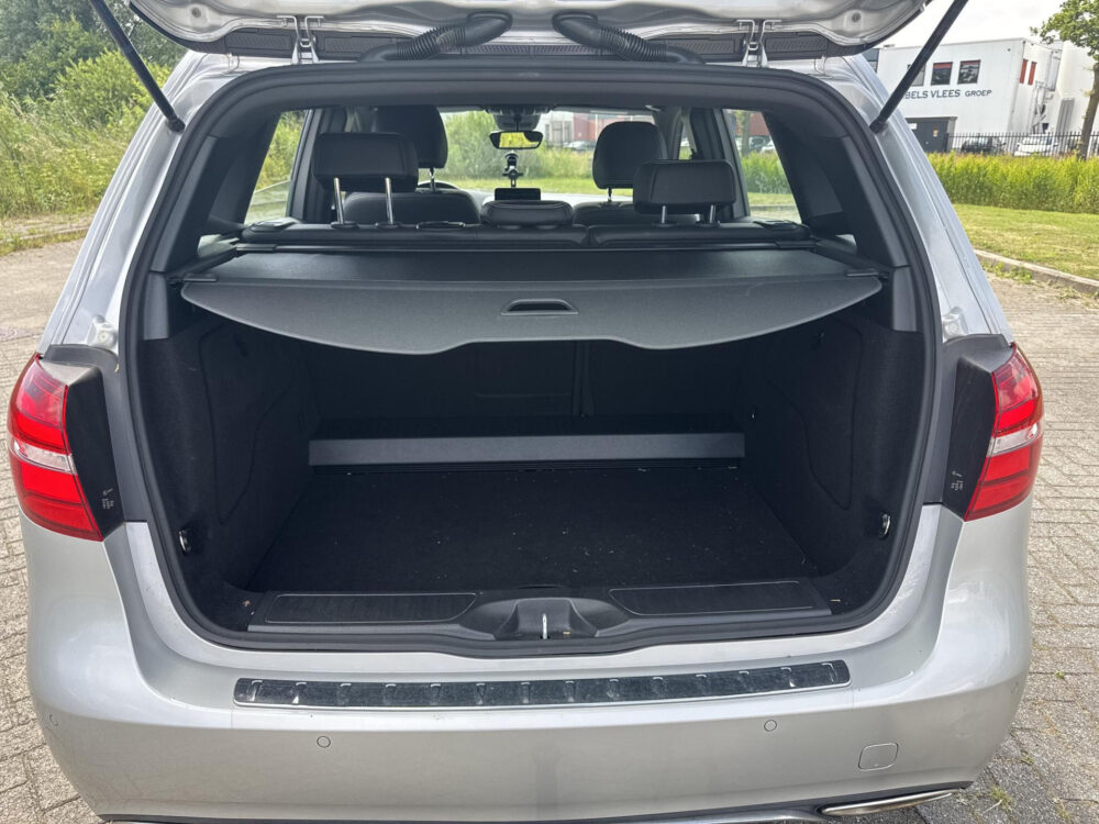 Mercedes-Benz B-klasse 200 Prestige Panoramadak Stoelverwarming Navigatie