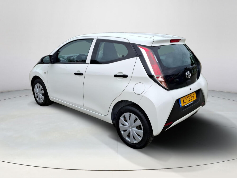 Toyota Aygo 1.0 VVT-i x | hill hold | cruise control |