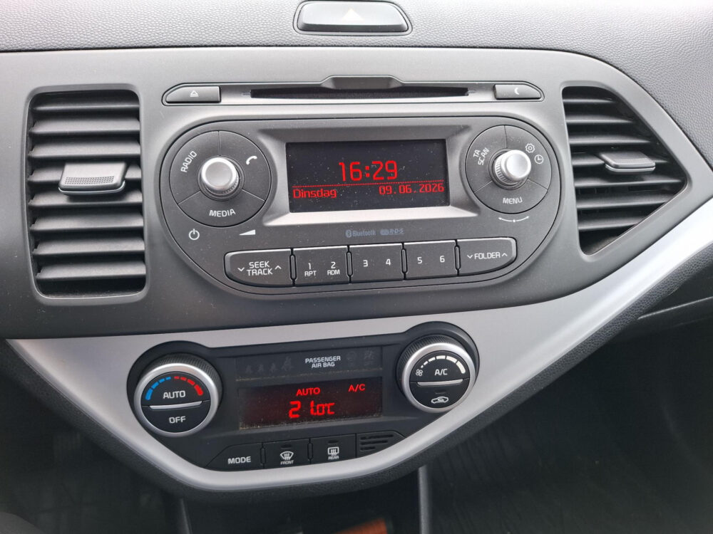 54518197-kia-picanto-1-0-cvvt-dynamicline-cruise-control-airco-audiobediening-op-stuur-2016