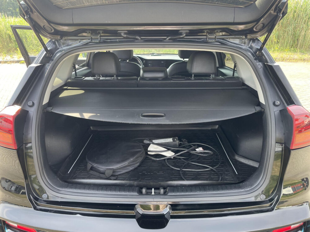 Kia e-Niro ExecutiveLine 64 kWh | Stoelverwarming en ventilatie | Leder | Elektrische stoelen |