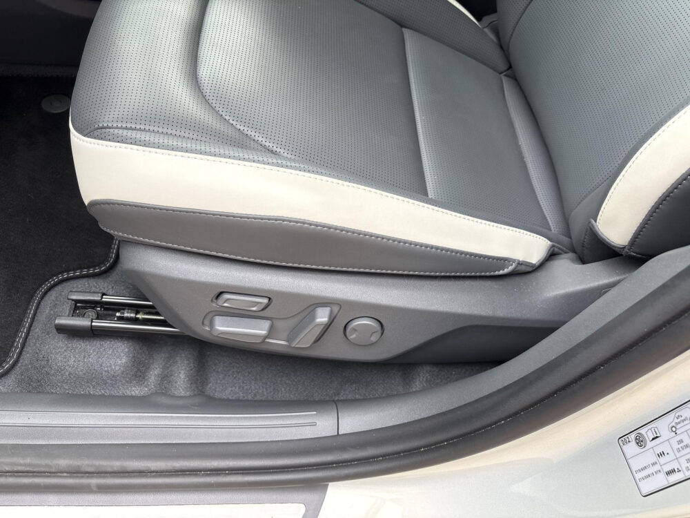 Kia EV3 GT-PlusLine 81.4 kWh | 3.600km || NieuwStaat || Trekhaak Afneembaar ||